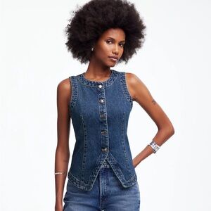 Madewell Blue Crewneck Denim Vest in Concho Wash